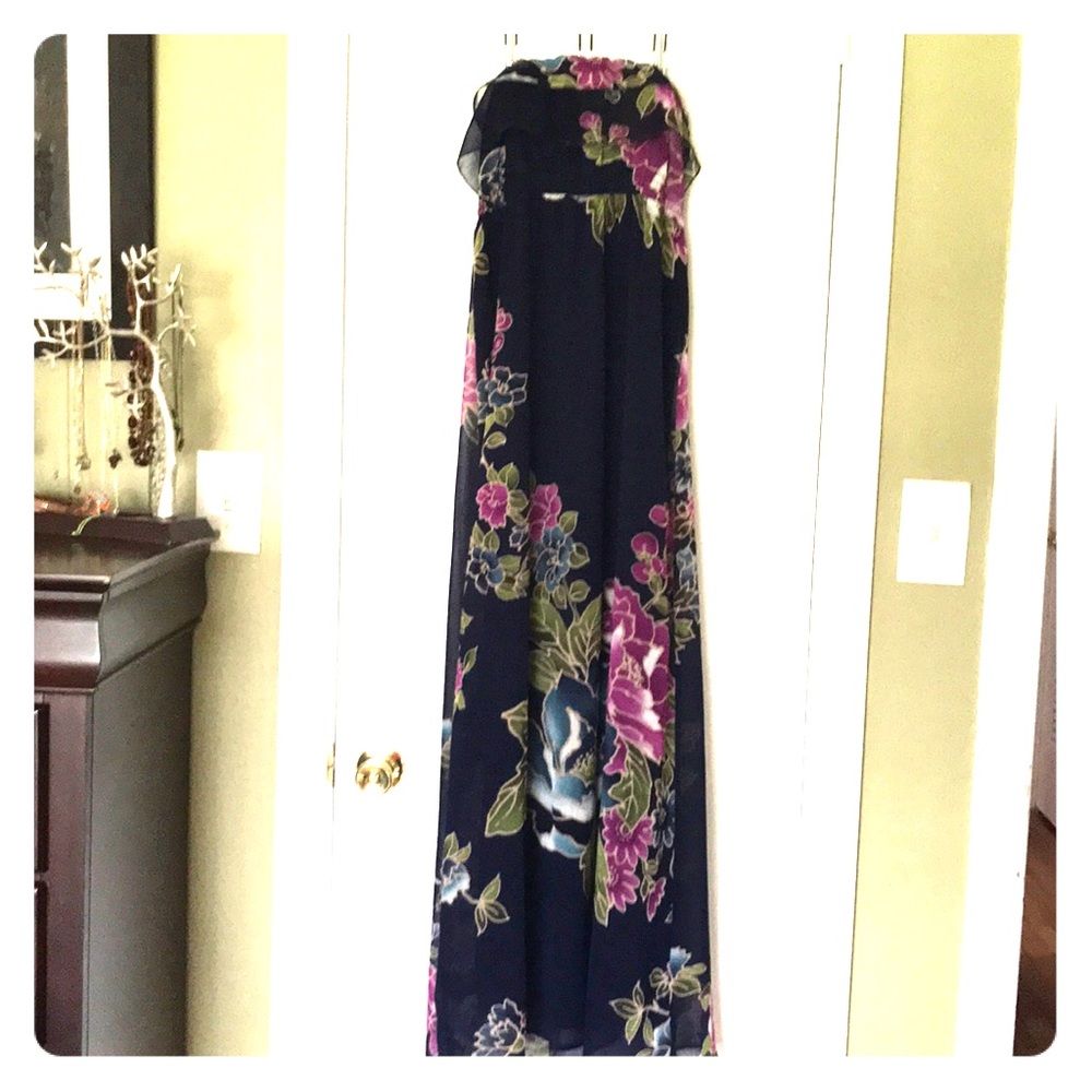 Strapless navy blue flowered maxi dress